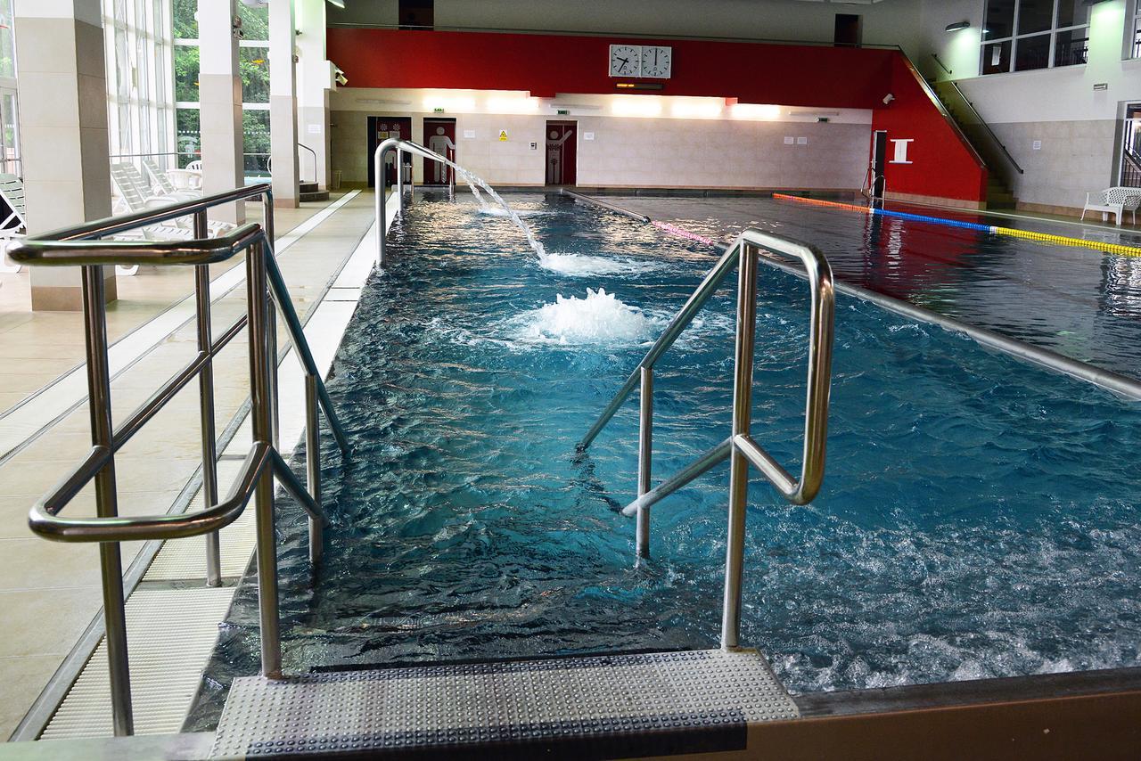 Sporthotel Zimni Stadion Benesov ภายนอก รูปภาพ